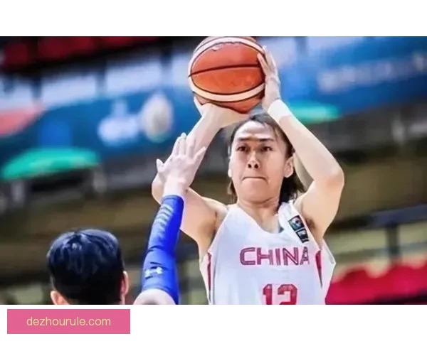 中国女篮热身赛激战正酣队员表现亮眼备战国际赛事信心十足